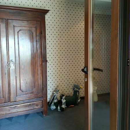 Hotel Ristorante Ruatta San Maurizio ภายนอก รูปภาพ